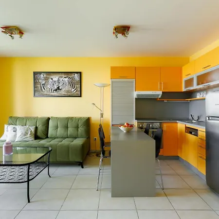 Apartment Olivia By Interhome Balatonoszod